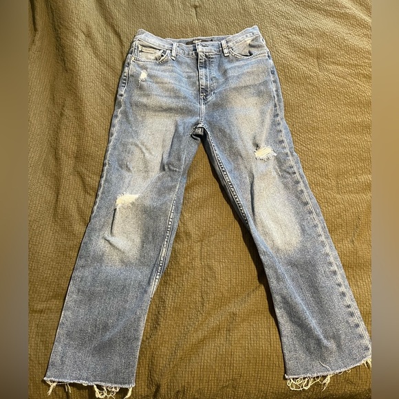 Hudson Jeans Denim - Women’s distressed Blue Jeans